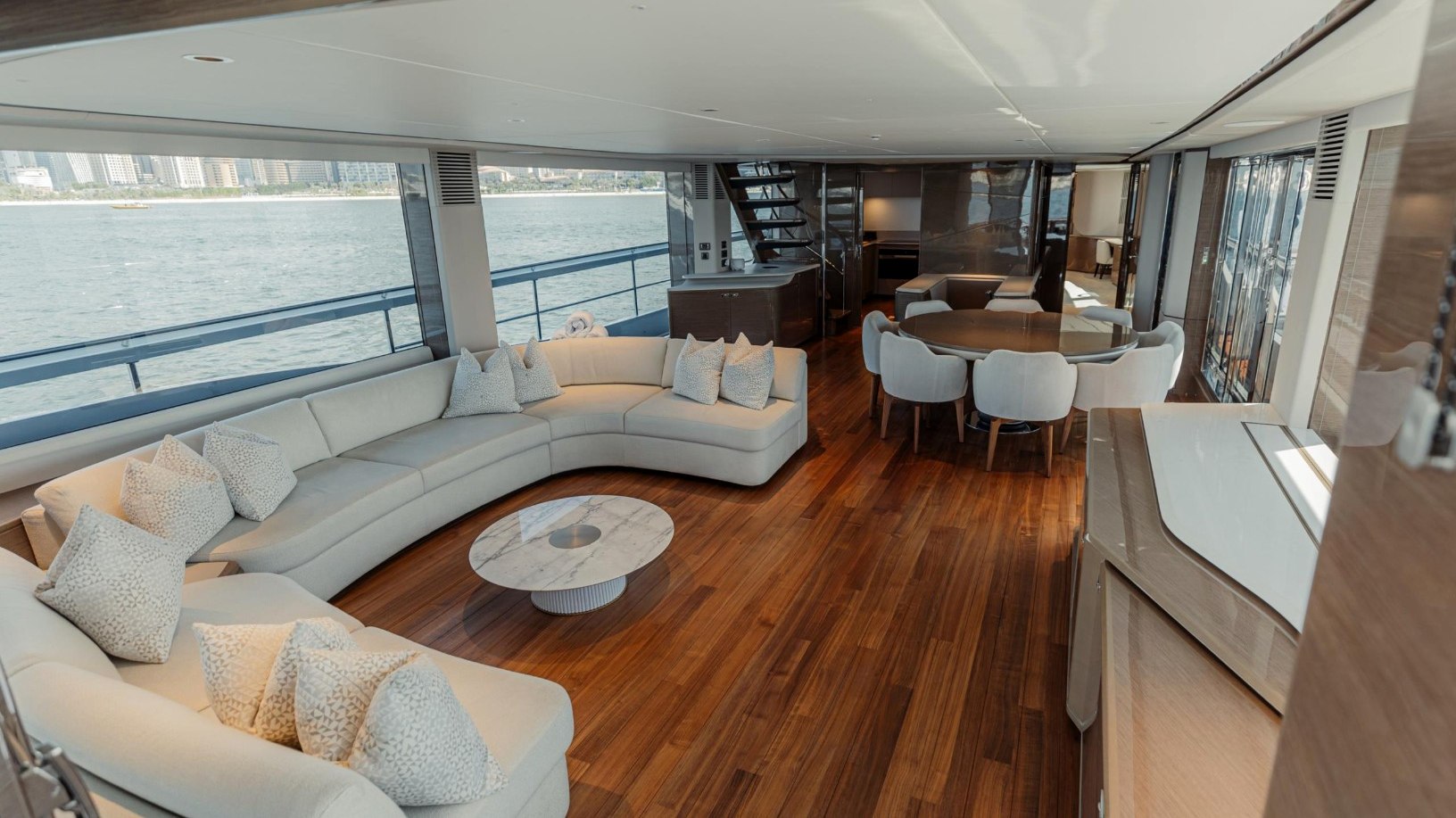 Princess 95X Super-flybridge — photo 9