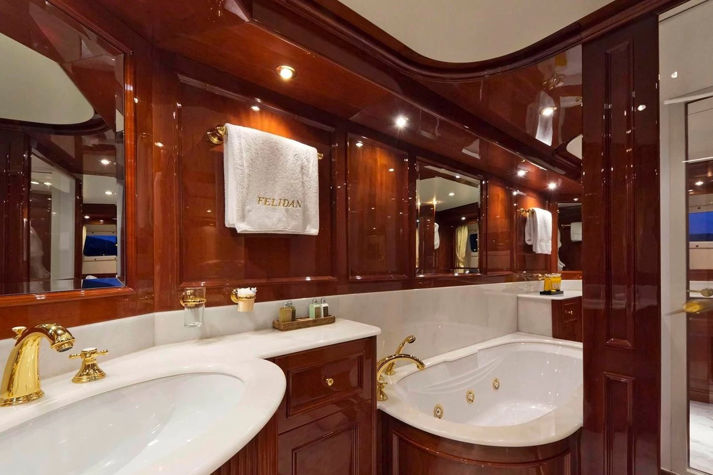 Benetti Gallus — photo 14