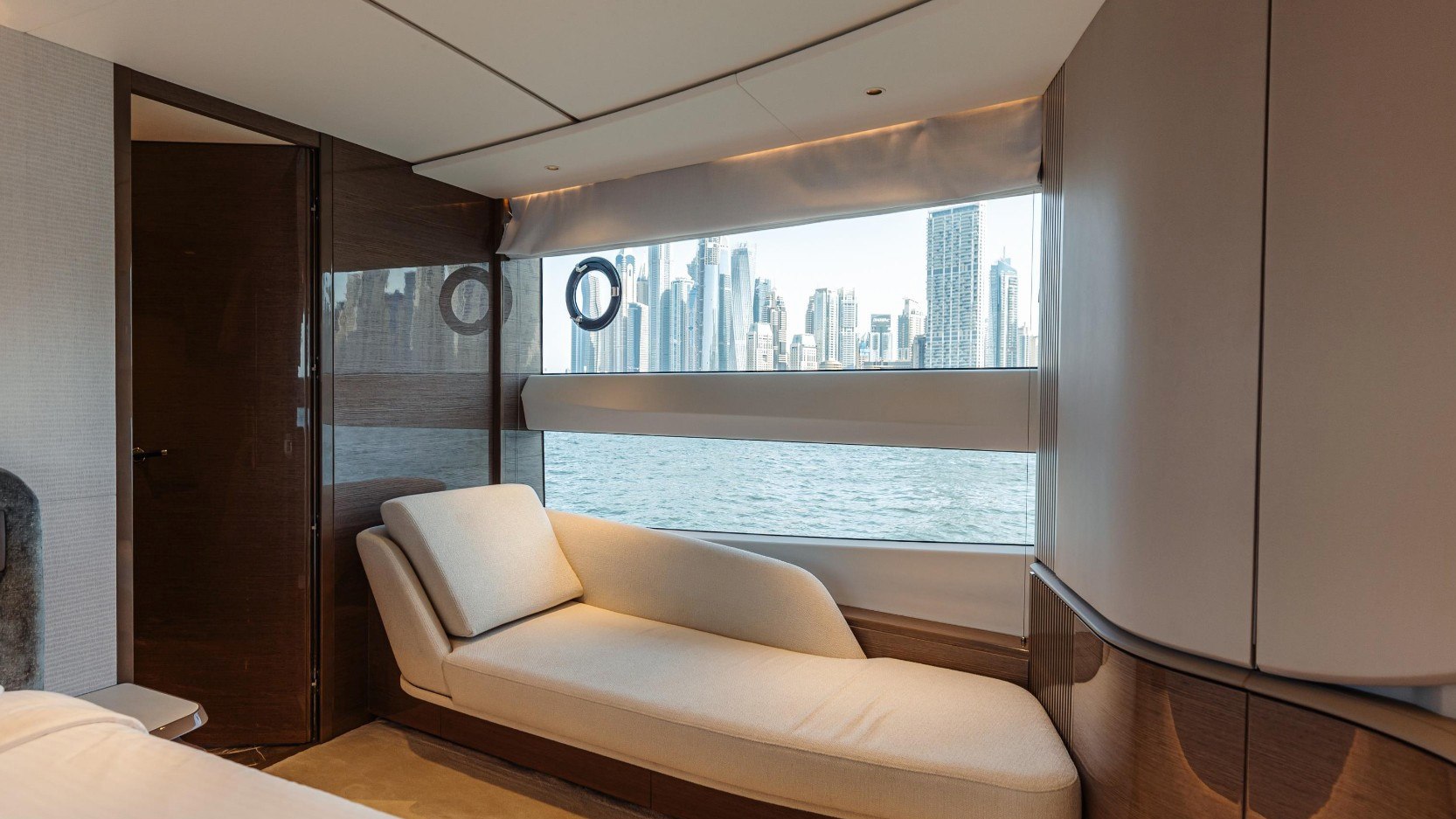 Princess 95X Super-flybridge — photo 16
