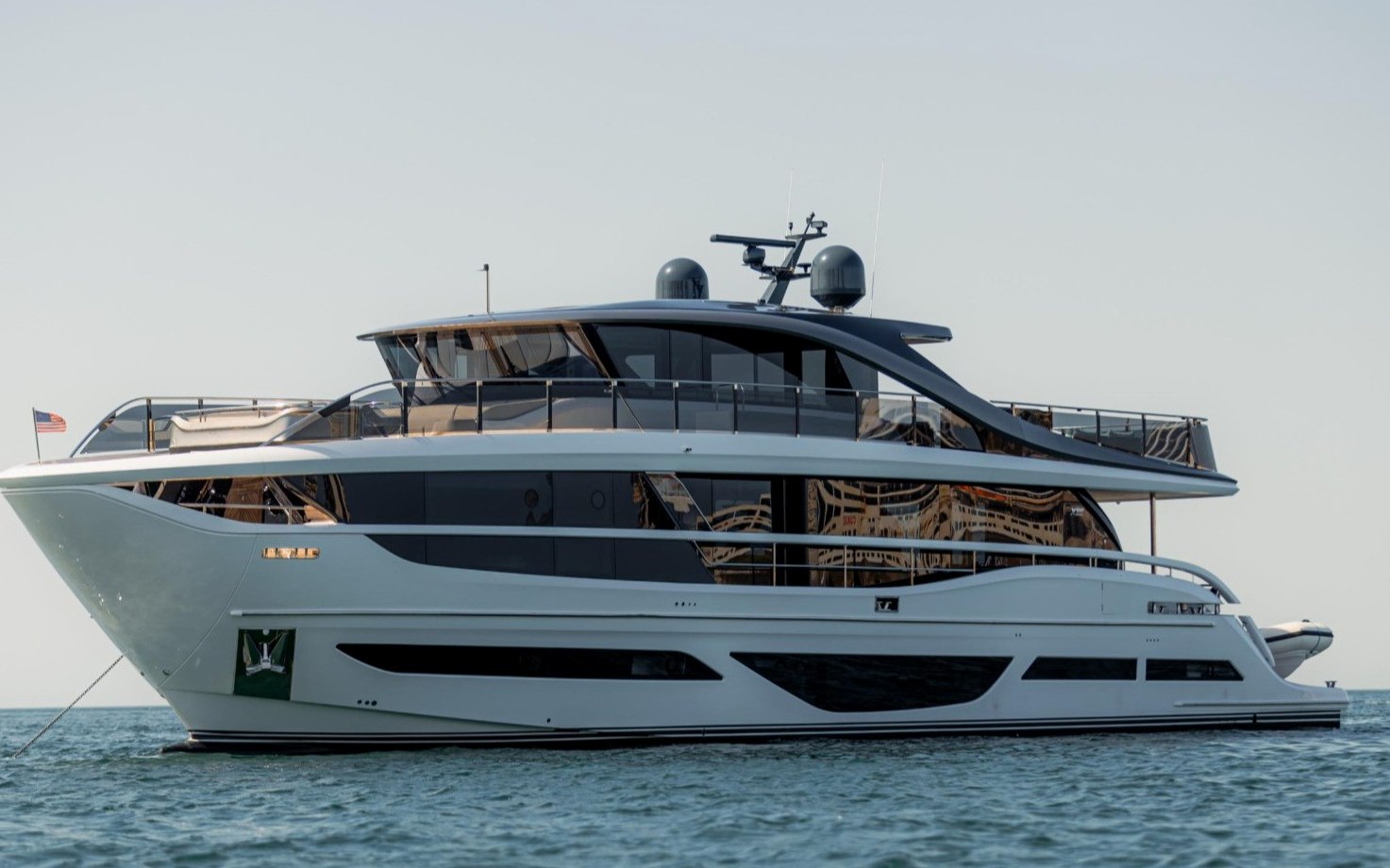 Princess 95X Super-flybridge, 95 ft